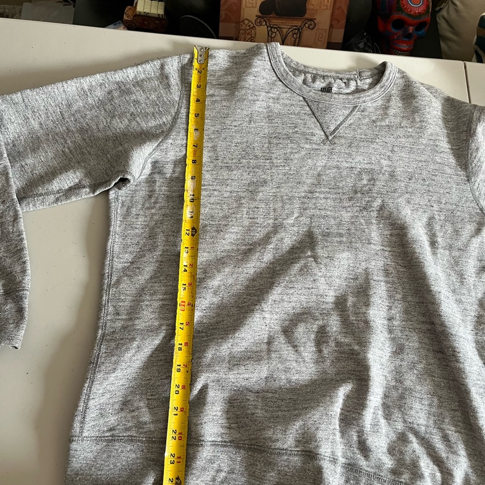 Unisex Gray Crewneck Sweater Uniqlo size xl - Picture 3 of 8
